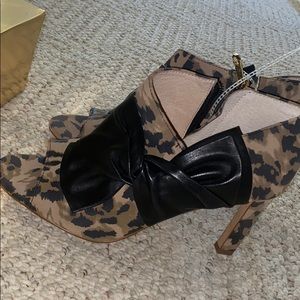 Cute heel